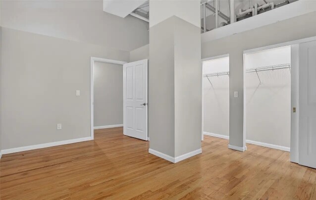 Building Photo - 1555 California St