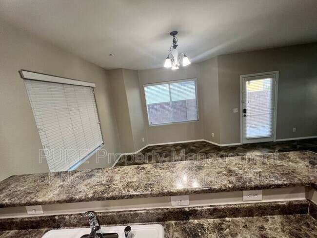 Building Photo - 7204 Glen Shire Ct