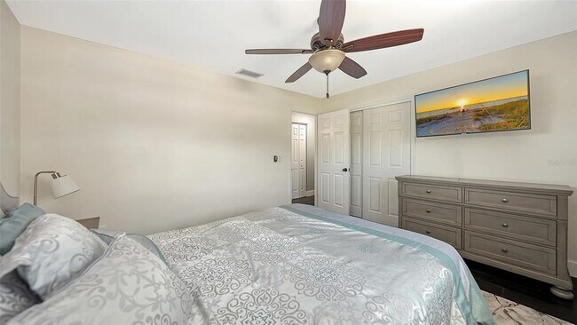 Building Photo - 3507 Pinecrest St