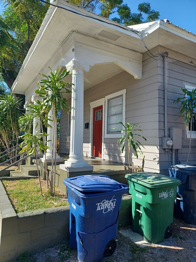 Building Photo - 2508 N Avenida Republica de Cuba