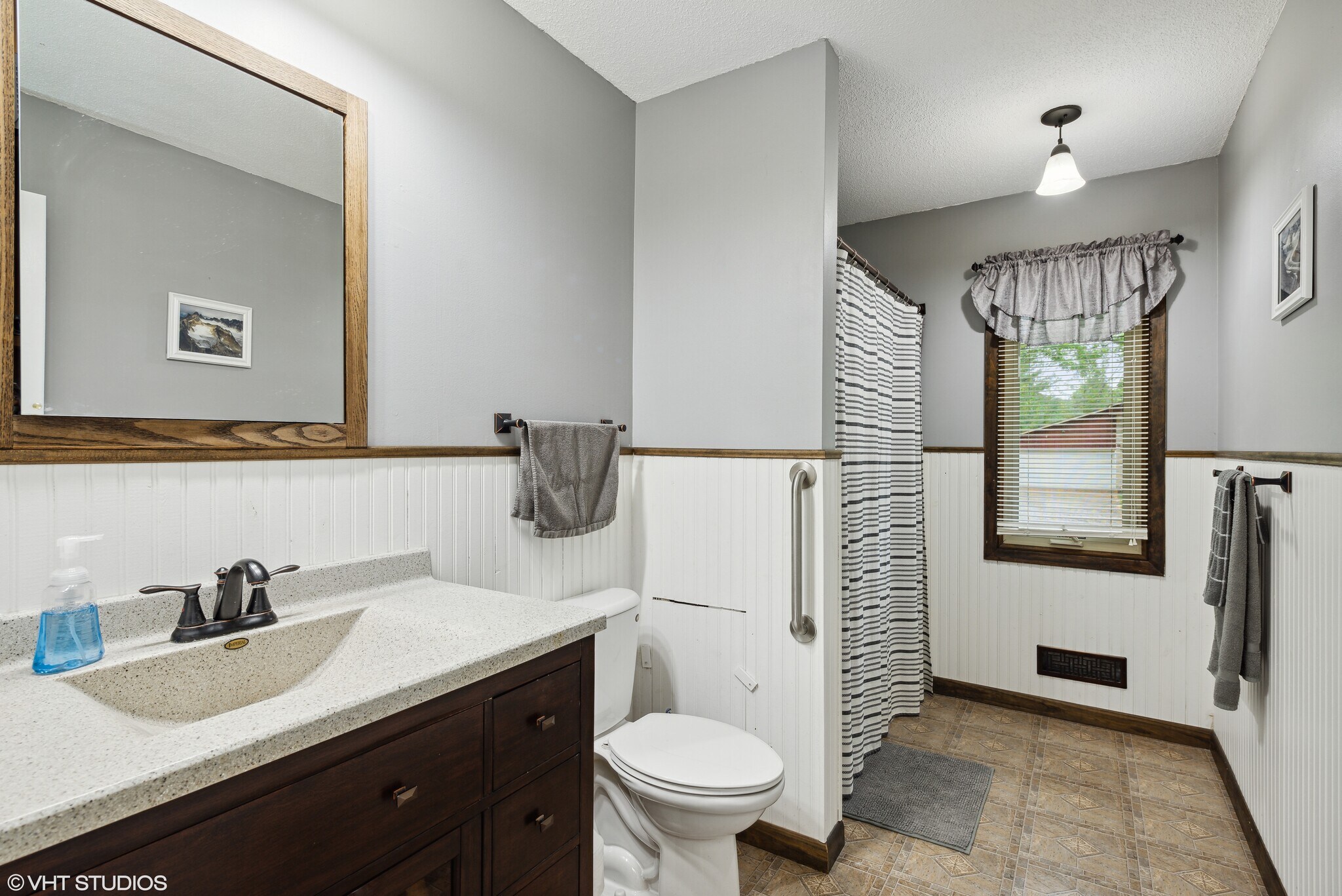 Building Photo - 8344 69th St S