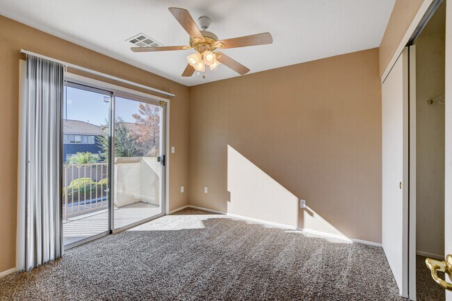 Building Photo - 4256 Lady Burton St