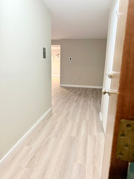 Building Photo - 5 Louisburg Sq