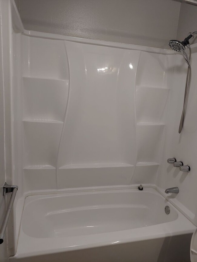 Building Photo - Now Leasing – Beautiful 3 Bedroom Townhome...