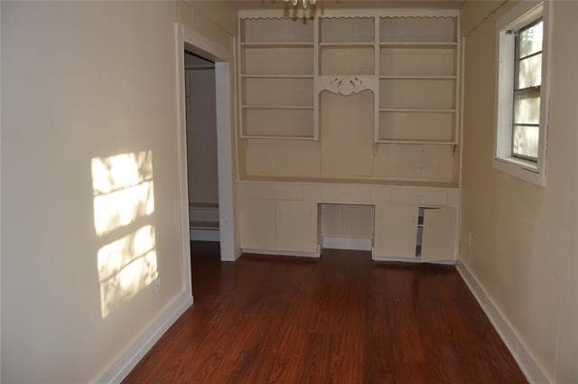 Building Photo - 1403 Bonham St