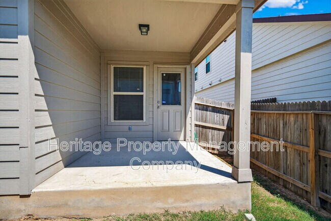 Building Photo - 13438 Carter Cv