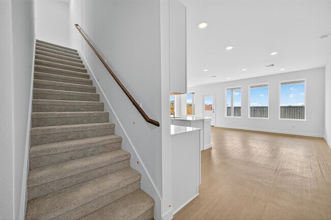 Building Photo - 28623 Great Saddle Trl