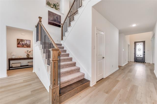 Building Photo - 1707 Emilia Dr