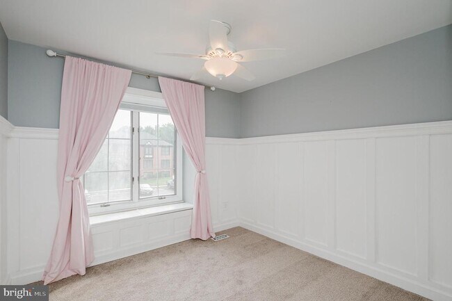 Building Photo - 27 Faraday Dr