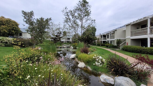 Building Photo - CARMEL VALLEY - The Lakes at Del Mar - Nic...