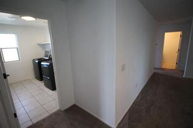 Building Photo - STUNNING 4-Bedroom + Den Home in Gladden Farms!!!!! SOLAR PANELS!!!