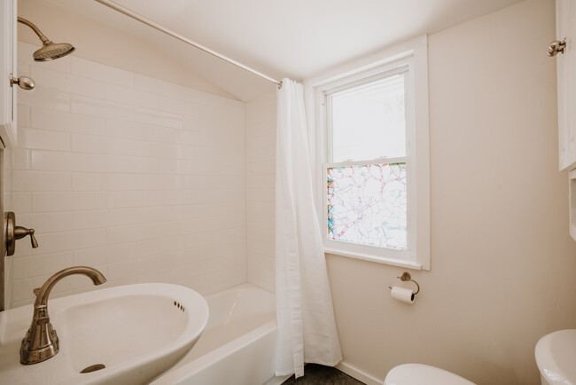 Beautiful subway tiles in the bathroom - 1121 12th Ave