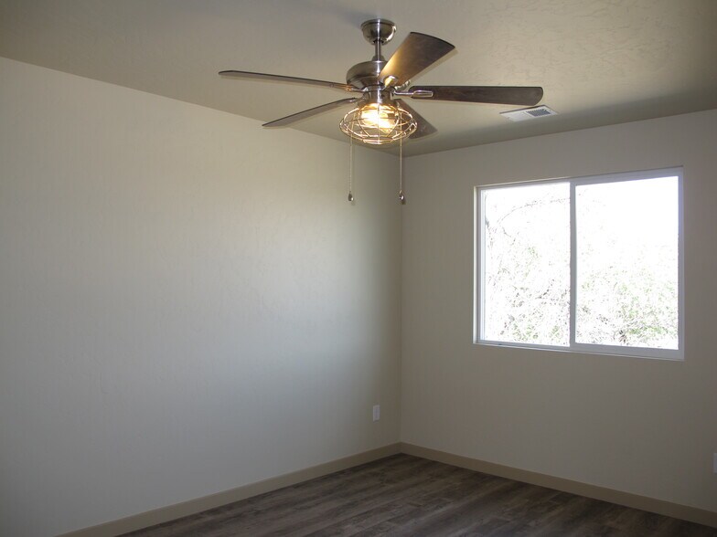 Building Photo - 590 Treviso Ct