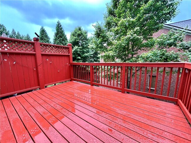 Building Photo - 4692 Wehunt Commons Dr