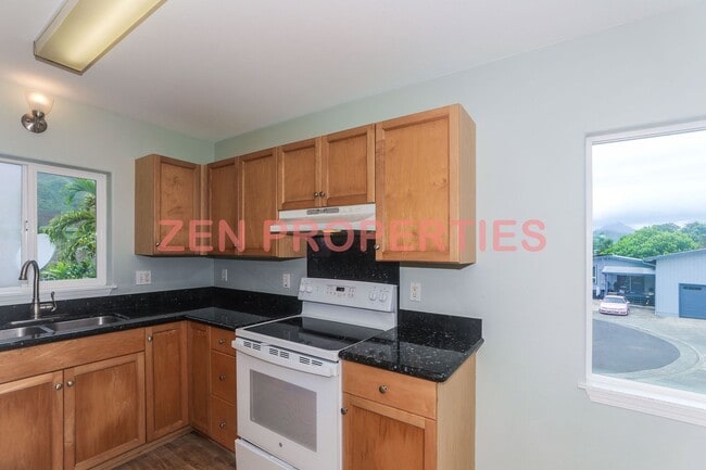 Building Photo - 47-372-372 Kapehe St