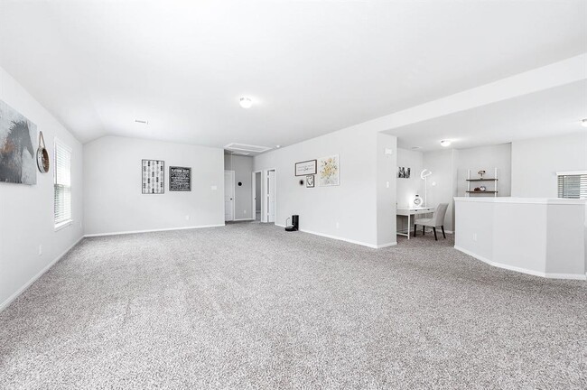 Building Photo - 25130 Bells Canyon Dr