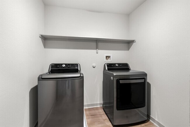 Building Photo - 7904 Linda Michelle Ln