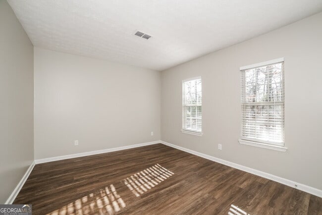 Building Photo - 7013 Grinder Dr