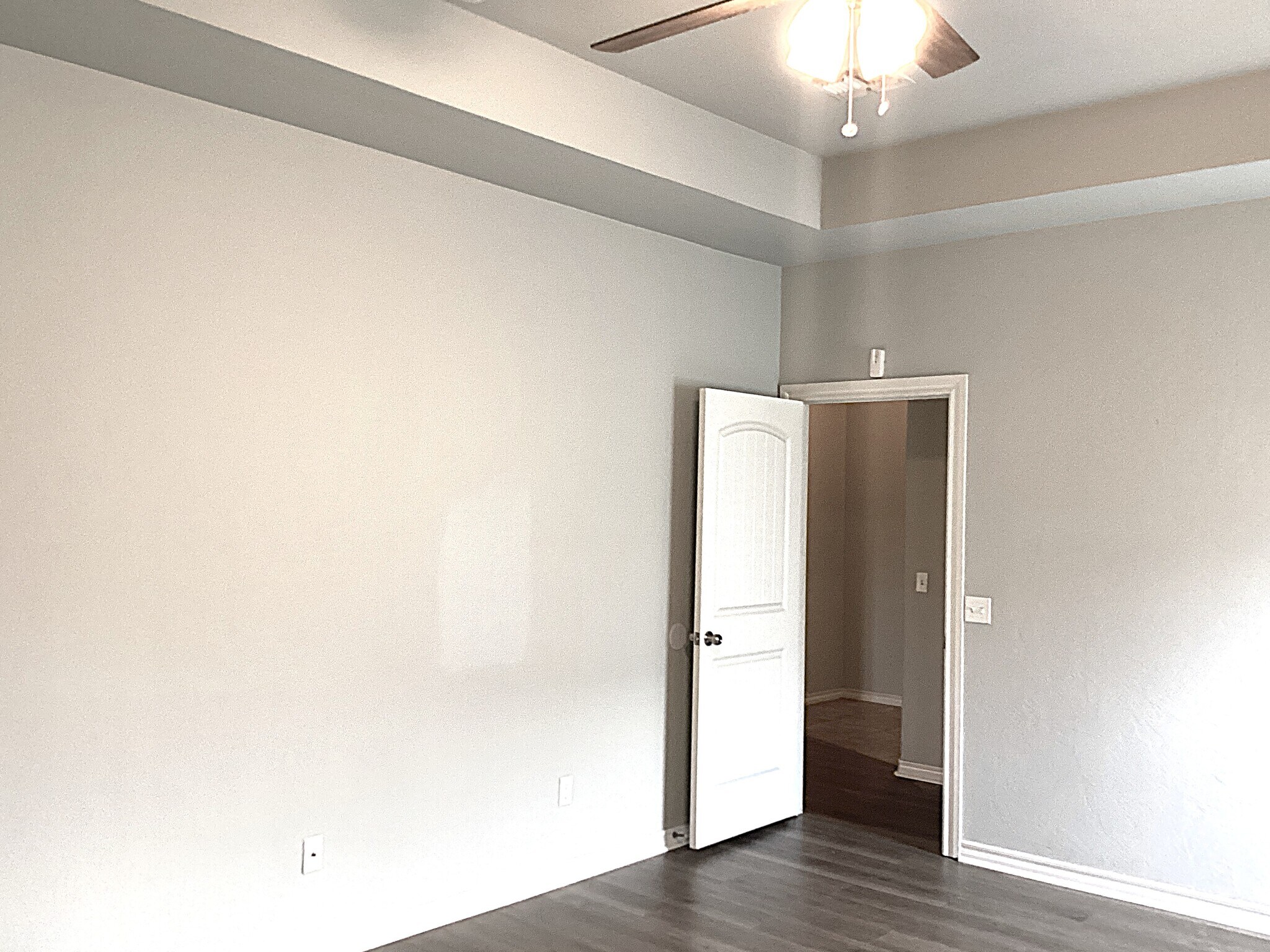 Building Photo - 201 Kimberly Dr