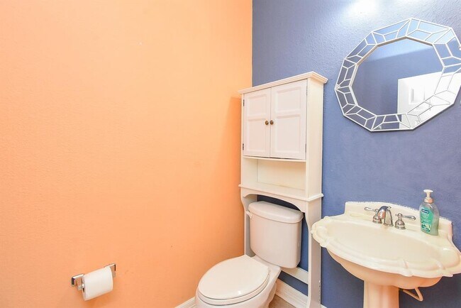 Building Photo - 20907 Avery Cove Ln