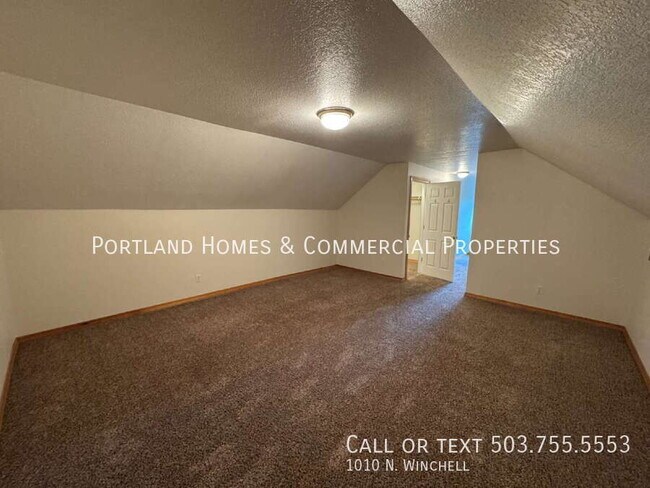 Building Photo - 1010 N. Winchell-