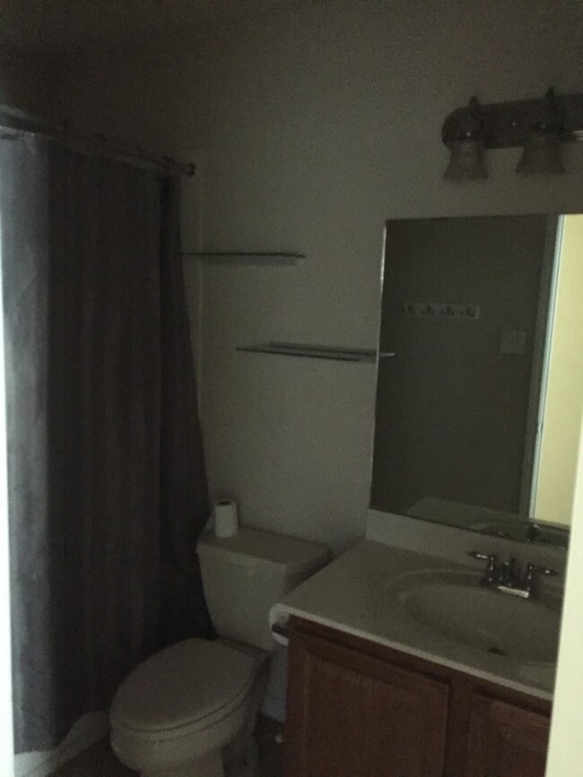 Building Photo - 707 Bighorn Dr