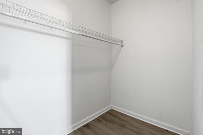 Building Photo - 9212 Azure Ct