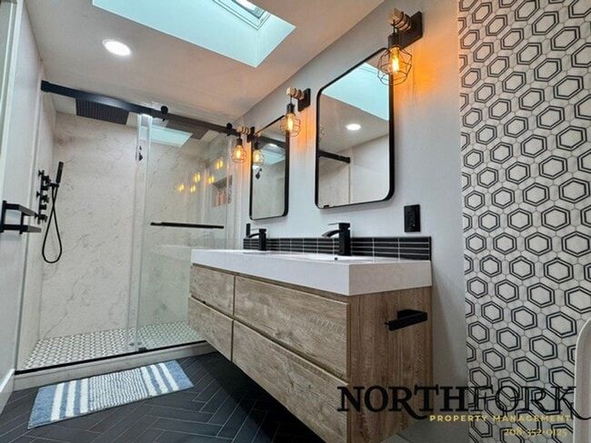 Building Photo - Beautiful Boise Heights Home!