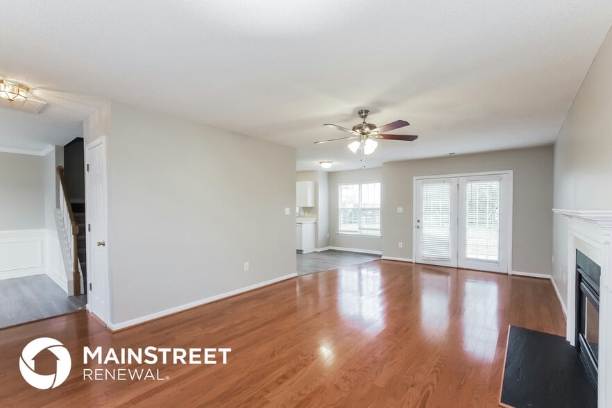 Building Photo - 3013 Trellis Ln