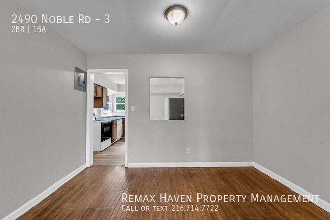 Building Photo - 2490 Noble Rd., Cleveland Hts - Apt #3 - 2...