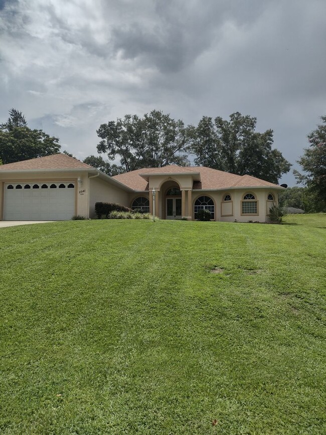 Building Photo - 8941 SW 191st Cir