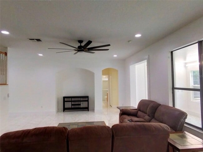 Building Photo - 871 Blairmont Ln