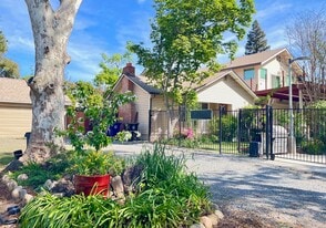 Building Photo - 7677 Sycamore Dr