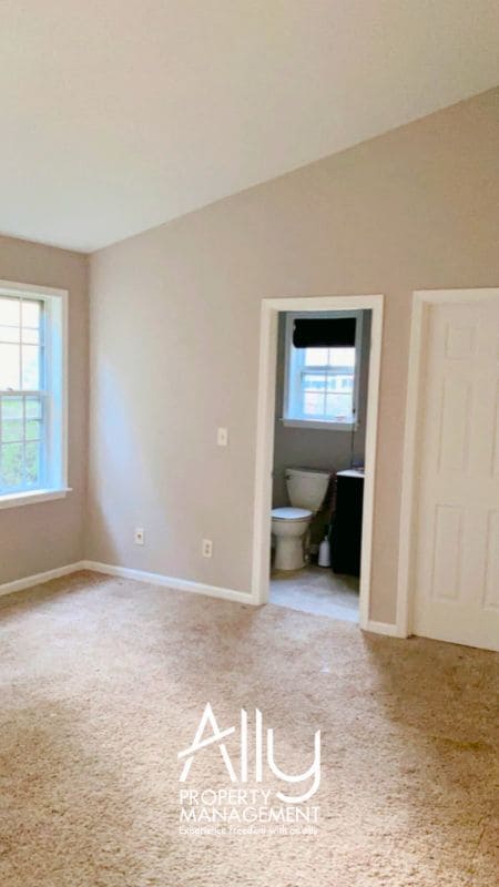 Building Photo - 2935 Lamkin Way