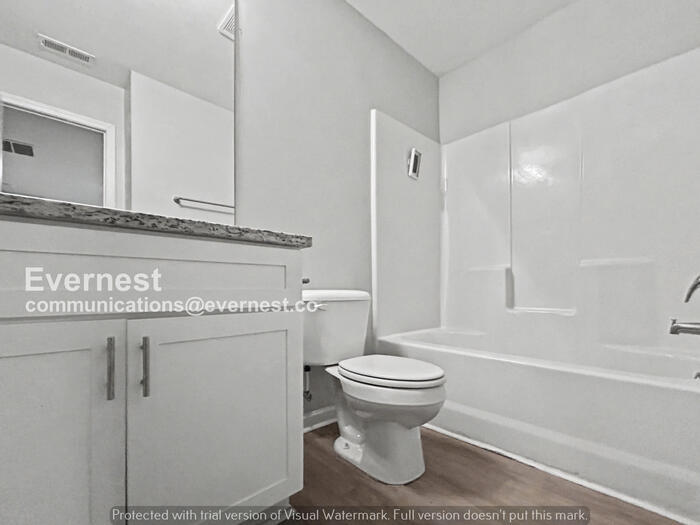 Building Photo - 5285 Hanover St