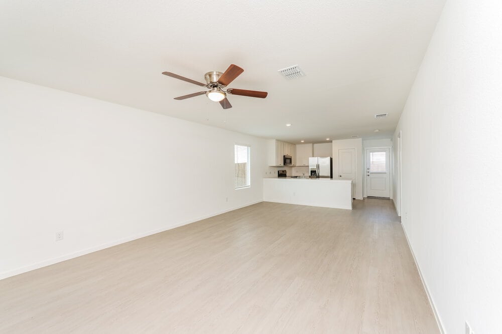 Building Photo - 1215 Maple St