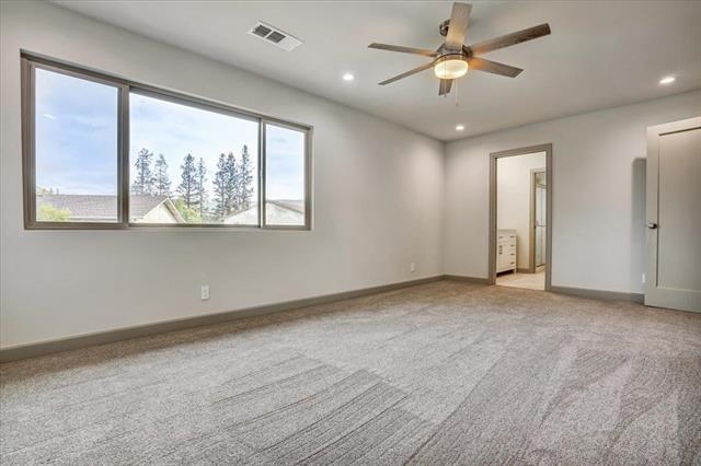 Building Photo - 3283 Fronda Dr
