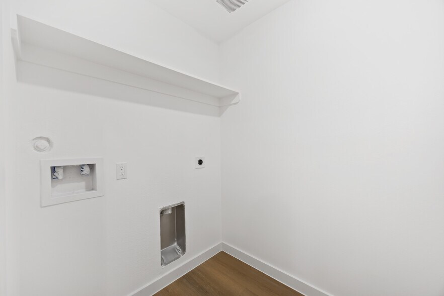 Building Photo - 8118 De Priest St