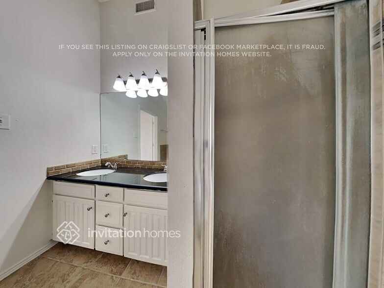 Building Photo - 6305 Fern Meadow Dr