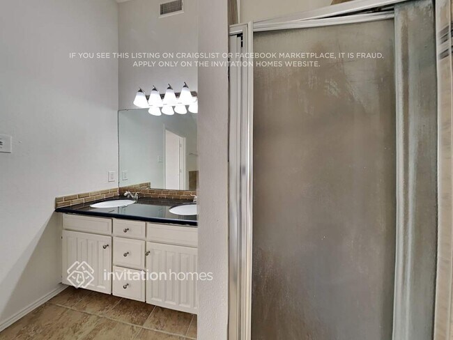 Building Photo - 6305 Fern Meadow Dr