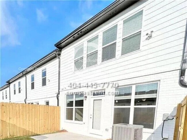 Building Photo - 77 Auburn Wds Dr