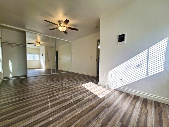 Building Photo - 1350 N Escondido Blvd