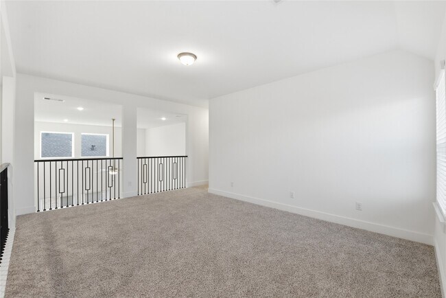 Building Photo - 7734 Clover Gully Ln