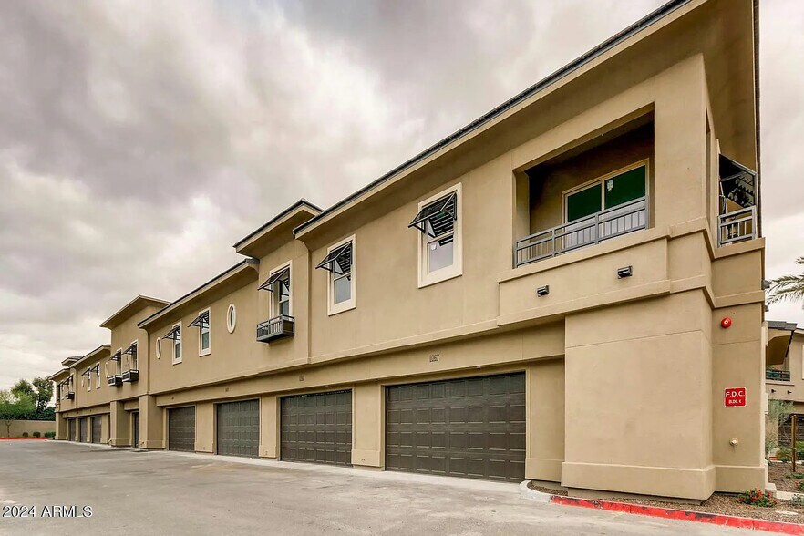 Building Photo - 6429 E Thomas Rd