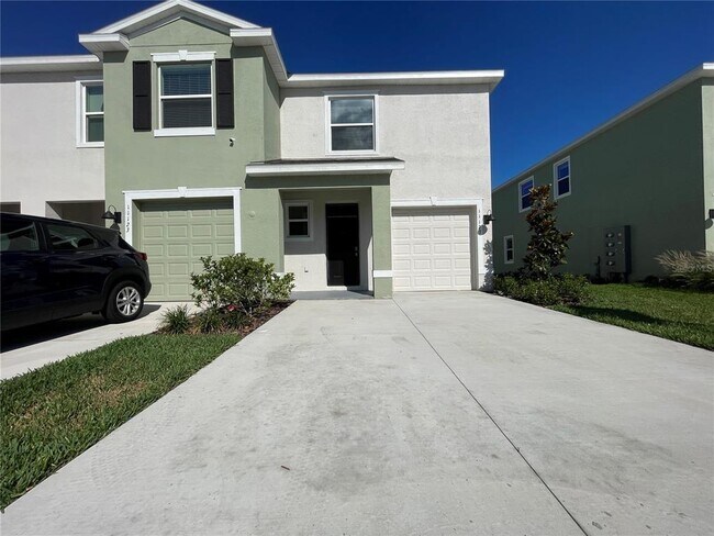 Building Photo - 11127 Crescent Deer Dr