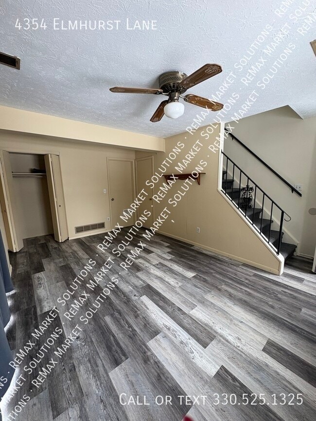 Building Photo - 4354 Elmhurst Dr