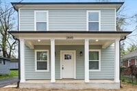 Building Photo - 2845 Yale Ave