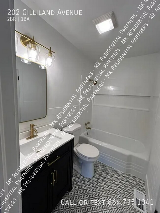 Building Photo - 202 Gilliland Ave