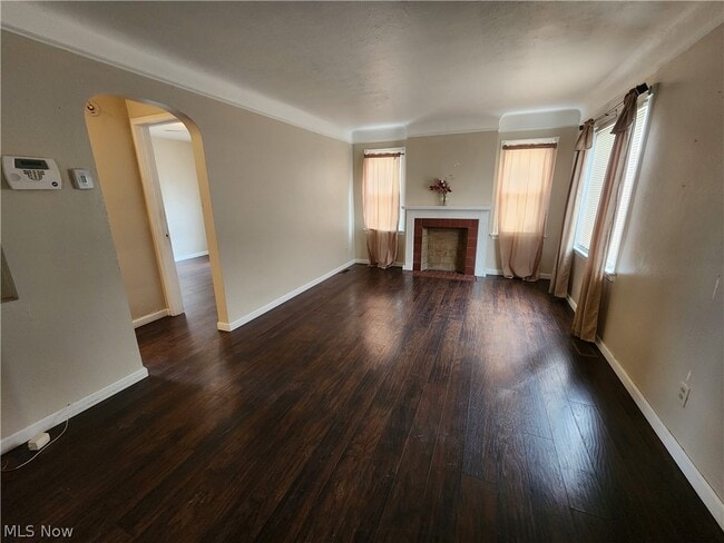 Building Photo - 1517 Larchmont Rd