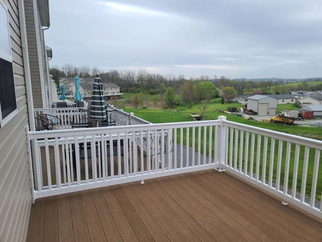 Building Photo - 3 Bedroom Townhome for Rent in Waynesboro!